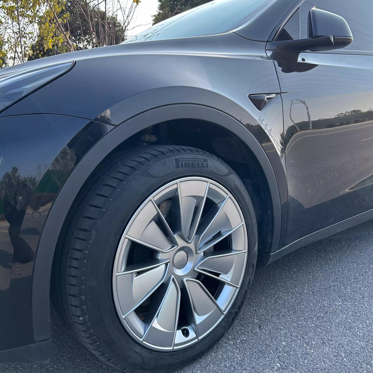 19 Gemini Performance-Style ABS Wheel Hubcaps for Model Y | 4-Piece Set | 5 Colors | 2 Styles | Tool-Free Install Model Y 19″ Gemini Wheels (2020 - 2025.03) Silver Plating (Symmetrical style)